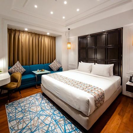 Hotel Soot Калькутта Экстерьер фото
